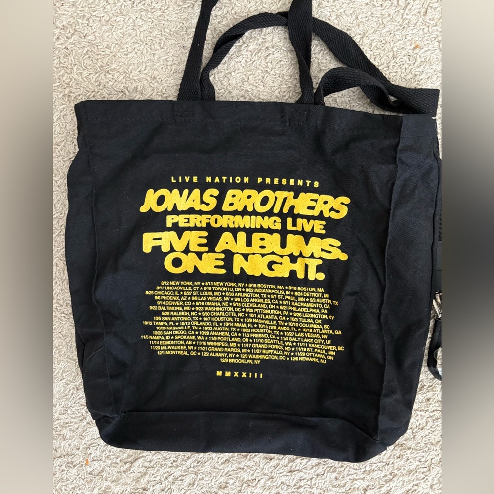 NWOT Jonas brothers Black Tote and Crossbody Bag Set - Picture 2 of 5